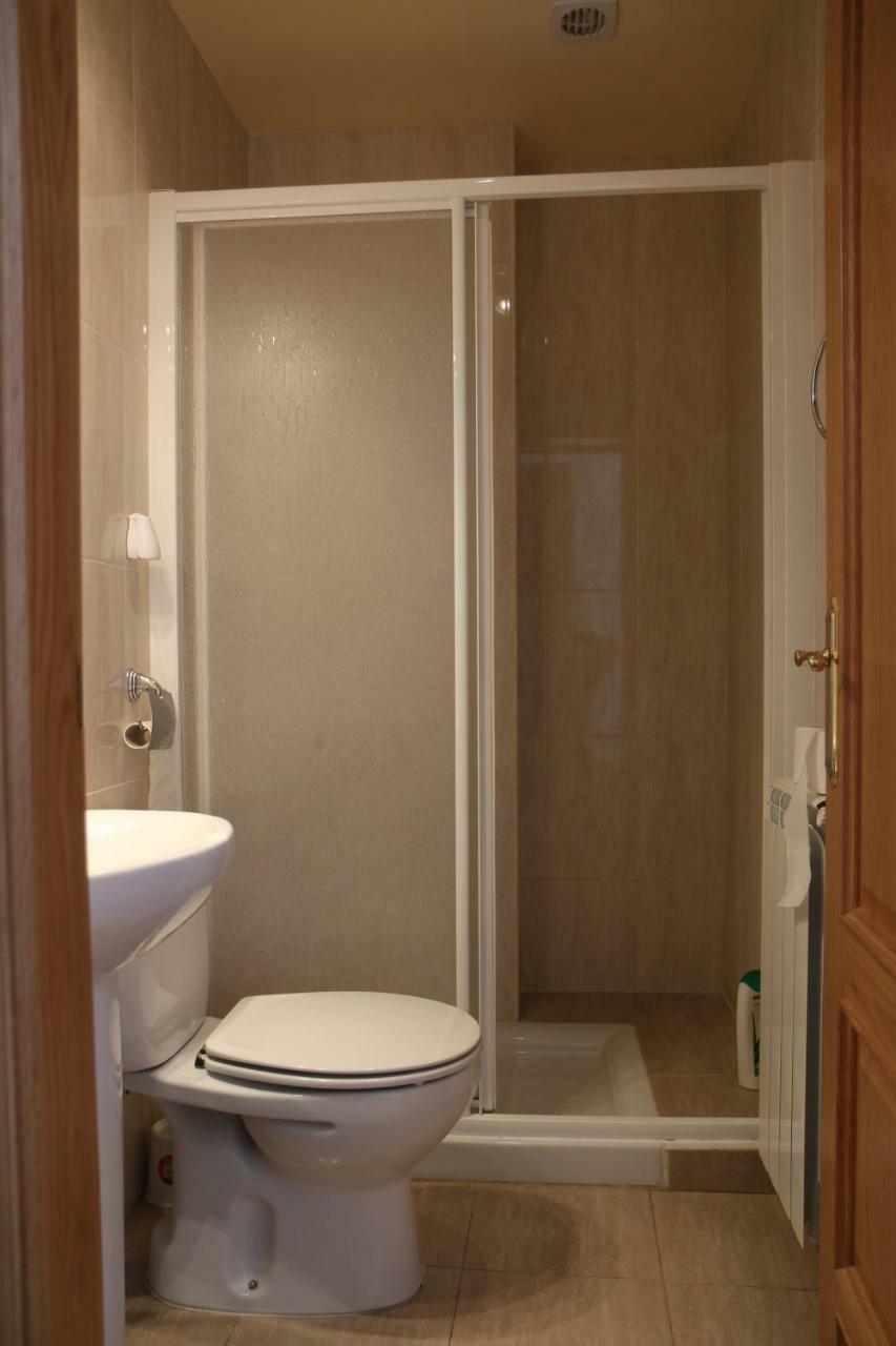 Hostal La Plaza Puente la Reina Kültér fotó