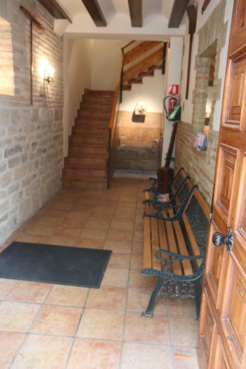 Hostal La Plaza Puente la Reina Kültér fotó